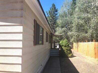 19950 Driftwood Ln unit 307, Bend, OR 97702 - photo 3