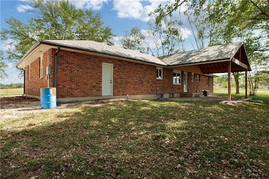 1715 Dade School Rd, Odessa, MO 64076 - photo 6