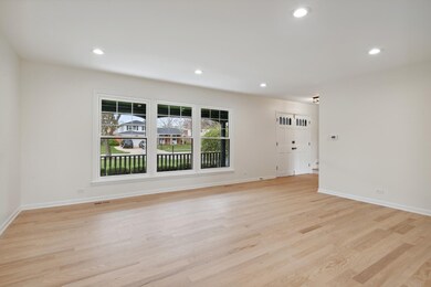 3718 Maple Leaf Dr, Glenview, IL 60026 - photo 5