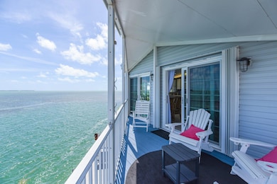 Ocean Side Deck