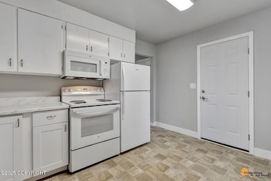 1030 W 26th Ave unit 1, Anchorage, AK 99503 - photo 4