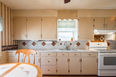 19 Osgood St, Salem, MA 01970 - photo 4