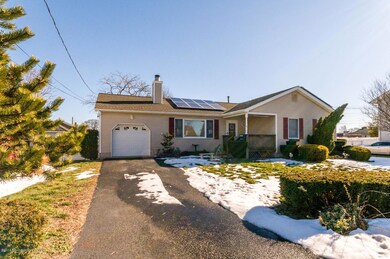 355 Long Branch Ave Long-large-007-5-Sid