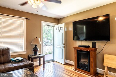 513 Beacon Ave, Paulsboro, NJ 08066 - photo 4