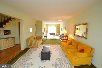 8403 Forrester Blvd, Springfield, VA 22152 - photo 7