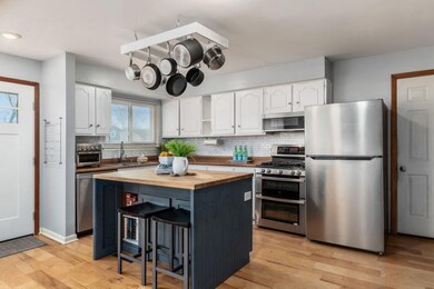 3186 Woodstone Ct, Columbus, OH 43231 - photo 4