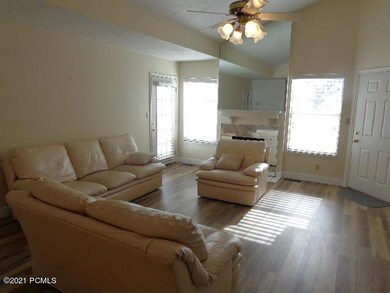 820 N 250 W, Bountiful, UT 84010 - photo 5