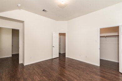 5830 Northern Oak St, Houston, TX 77016 - photo 7