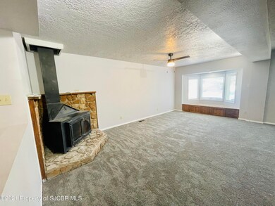 C74333E2-4B49-4897-9F81-99D7F6BCABA1