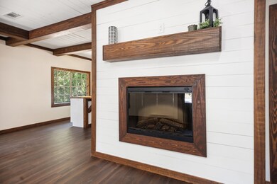 1507 Pershing Ave, Lufkin, TX 75904 - photo 7