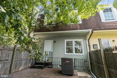 14 Mitnick Ct, Nottingham, MD 21236 - photo 2