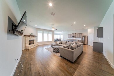 1428 Grassy Meadows Dr, Joshua, TX 76058 - photo 2