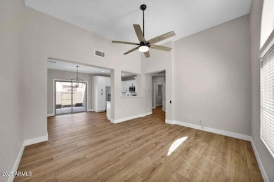 3941 E Cat Balue Dr, Phoenix, AZ 85050 - photo 4