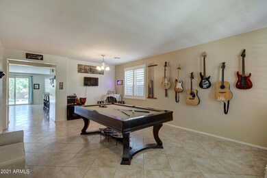 1951 E Hazeltine Way-6