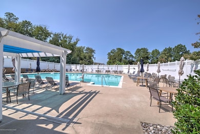 201 Bloomsbury Dr, Morganville, NJ 07751 - photo 3