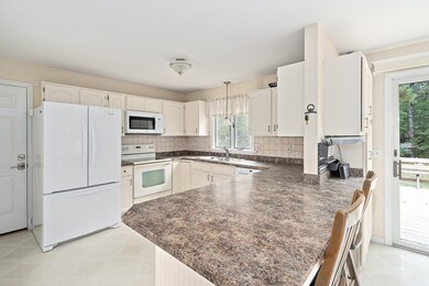 621 Boxberry Hill Rd, East Falmouth, MA 02536 - photo 4