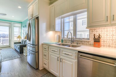 133 Randall Ave unit 4, Point Pleasant Beach, NJ 08742 - photo 5