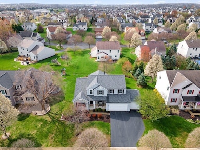 6205 Jeffrelyn Drive-3.jpg-SMALL