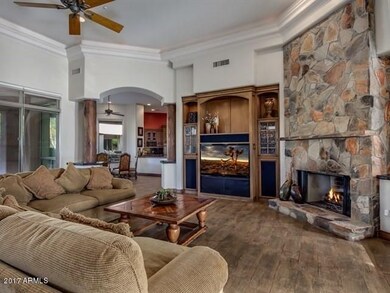 008_Living Room