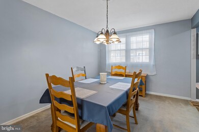 12024 Waldemire Dr, Philadelphia, PA 19154 - photo 5