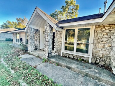 540 Ridgewood Dr, Pryor, OK 74361 - photo 3