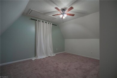 Upper Flex Room