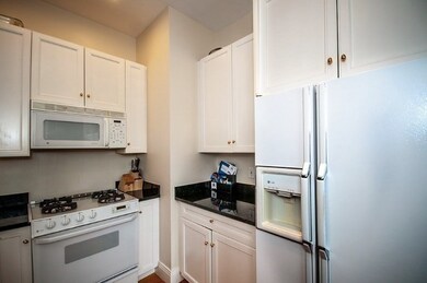 20 Tileston St unit 3M, Boston, MA 02113 - photo 5
