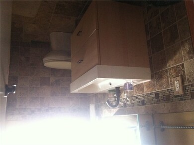 1325 Porter St, Conway, PA 15027 - photo 5