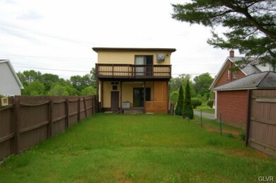 569 Monocacy Dr, Bath, PA 18014 - photo 6