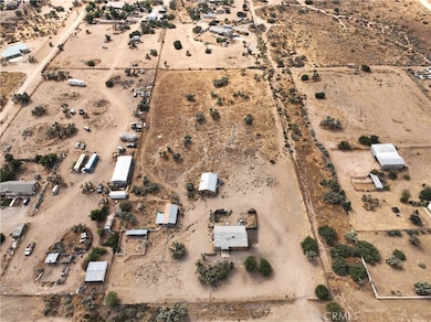 6225 Sunnyslope Rd, Phelan, CA 92371 - photo 7