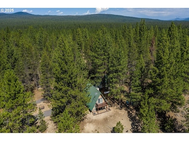 143970 Highway 97 N, Gilchrist, OR 97737 - photo 2