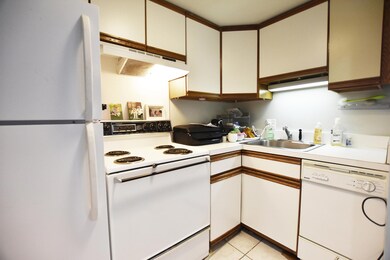 18F Kitchen1