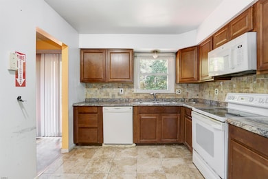 1413 Fairmont St, Egg Harbor City, NJ 08215 - photo 4