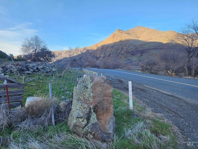 NKA Snake River Rd, Asotin, WA 99402 - photo 4