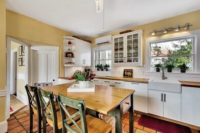 38 Windsor Ave, Acton, MA 01720 - photo 4