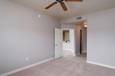 011_Master Bedroom