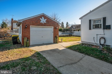 185 Park Rd, Pasadena, MD 21122 - photo 4