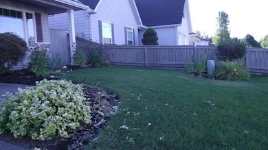 652 Meadowbrook Dr, Central Point, OR 97502 - photo 6