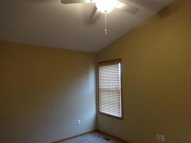 949 Rowland Ave, Columbus, OH 43228 - photo 7