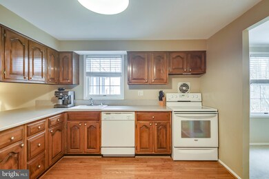 10352 Triplefeather, Columbia, MD 21044 - photo 7