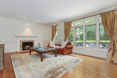 73 Weaver St unit 12, Greenwich, CT 06831 - photo 3