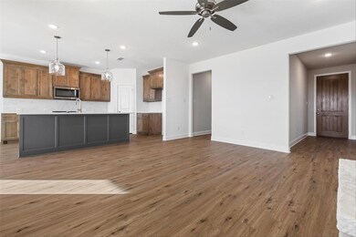 987 County Road 4764, Boyd, TX 76023 - photo 3