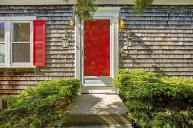 13 Hammond St, Mattapoisett, MA 02739 - photo 4