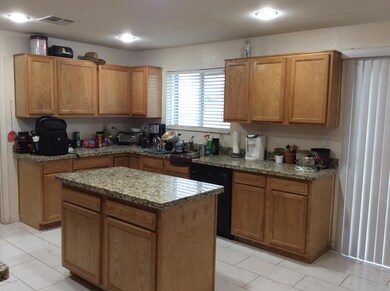 1619 N 48th Ln unit 8, Phoenix, AZ 85035 - photo 2