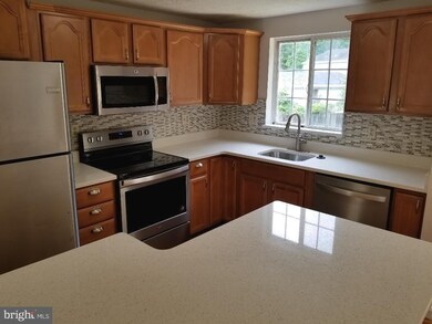 5909 King Arthur Way, Glenn Dale, MD 20769 - photo 2