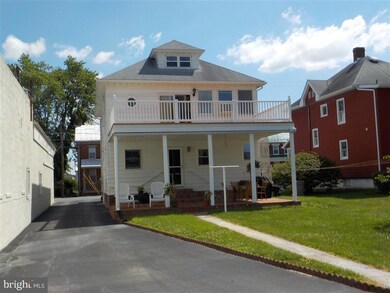 228 N Queen St, Littlestown, PA 17340 - photo 6