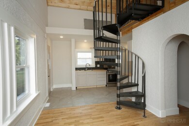 510 elmhurst-105