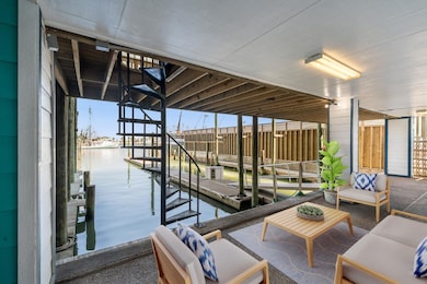 318 W Cotter Ave unit 2, Port Aransas, TX 78373 - photo 5