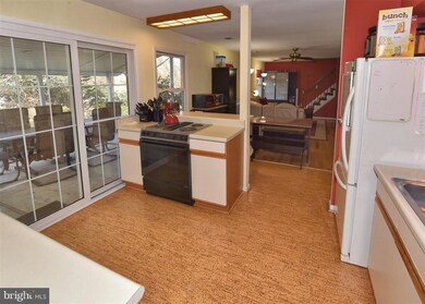 1453 Jordan Ave, Crofton, MD 21114 - photo 4