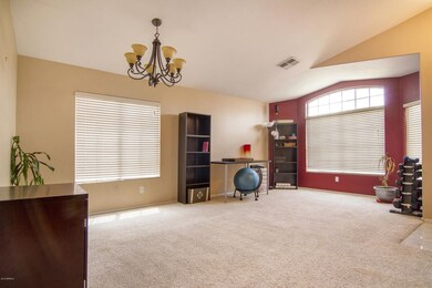 6_LivingRm_0042